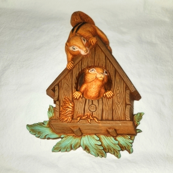 Vintage Homco Woodland Wall Plaques Decor 70s Cottagecore Raccoon & Chipmunks - Picture 8 of 16